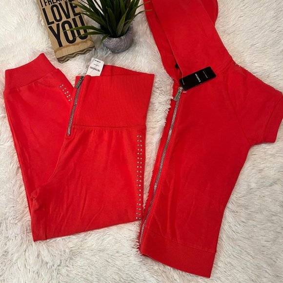 Bebe Sport Logo Capri Jogger / Sweat Set - Picture 2 of 14